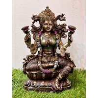 Lakshmi Göttin Statue, Sitzende Laxmi Auf Lotus Idol Für Home Tempel, Hindu Des Glücks, Fülle, Wohlstand Und Fruchtbarkeit von Tirupatigemspalace