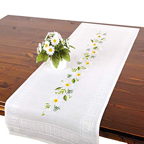 Tischdeckenshop24 Stickpackung Margeriten, Tischläufer Set vorgezeichnet zum Sticken, Sommer Stickset mit Plattstich und Stielstich zum Selbersticken von Tischdeckenshop24
