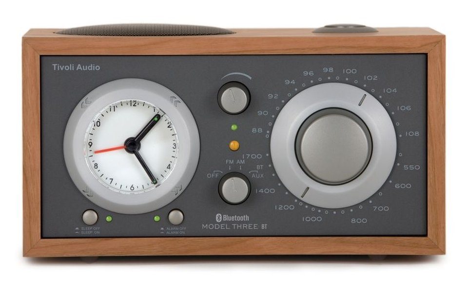 Tivoli Audio Radiowecker Model Three BT Kirsche/Taupe von Tivoli Audio