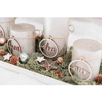 Adventskranzzahlen Aus Holz | Zahlenanhänger Weihnachten Kranzschmuck Adventskranzzahlen Aus Holz | Zahlenanhänger Weihnachten Kranzschmuck von TiyanaDesign