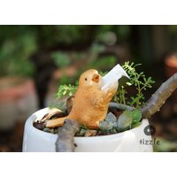 Miniatur Fee Kleiner Vogel Mit Buch Tierfiguren Fairy Garden Lieferungen & Zubehör Terrarium Figuren von TizzleByTizzle