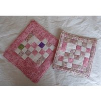 Rosa Gesteppte Topflappen | 2 von ToBoldlyCraft