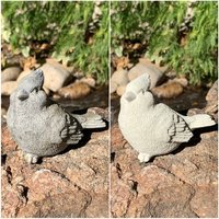 Handgemachte Cardinal Zement Figur von ToadStoolHome