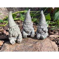 "Handgemachte "Die Drei Wichtel" Passenden Set Stein Finish Oder Weißzement Statuen." von ToadStoolHome