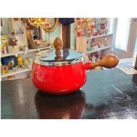 Vintage Roter Emailleware Fondue Topf von ToastyBarkerBoutique