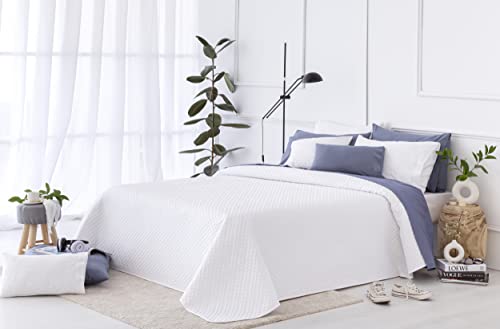 Todocama Fine Boutique Tagesdecke mit Piqué-Motiv von Todocama