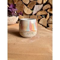 Handgemachter Keramikbecher „Glück" | Geschenkidee Achtsamkeit & Dankbarkeit Handgemachte Tasse Bunt Handgemachter Keramikbecher „Glück" | Geschenkidee Achtsamkeit & Dankbarkeit Handgemachte Tasse Bunt von ToepfereiGutAnn