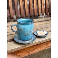 Teetasse Mit Untersetzer Und Teebeutelablage Aus Keramik - Handgetöpfert Auf Töpferscheibe von ToepfereiKade