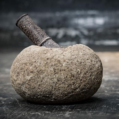 Tokoindah Handgefertigter Naturstein Mörser mit Stößel - Schwerer Vulkanischer Flussstein Gewürzmörser (2,5-3,5kg) - Indonesisches Unikat für Kräuter und Gewürze - Rustikales Küchengerät von Tokoindah