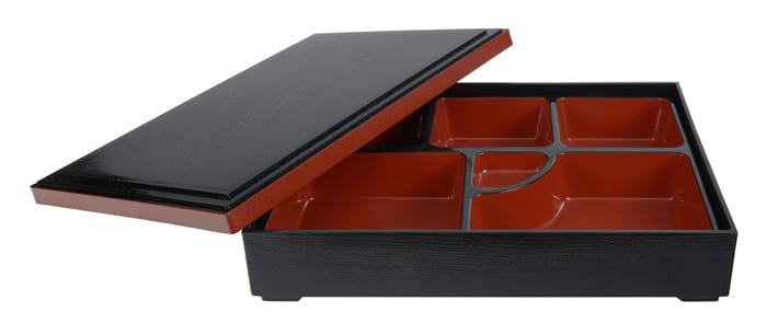 Bento Box - Schwarz-Rote Lackware - 35 x 26 cm Bento Box - Schwarz-Rote Lackware - 35 x 26 cm von Tokyo Design Studio