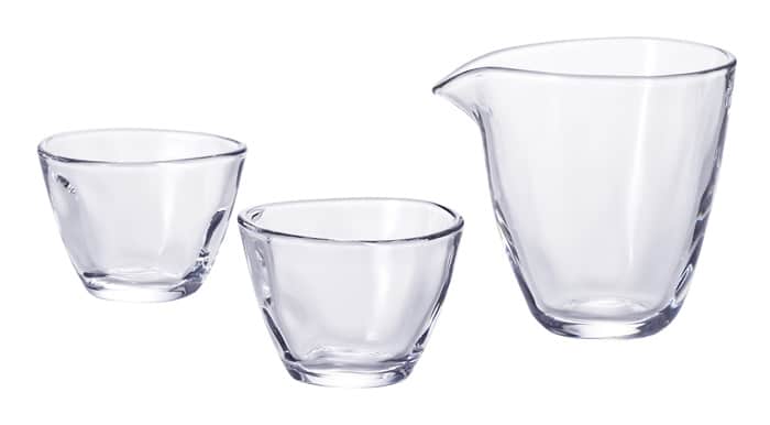 Gläser-Sakeset - The Oriental Shop - 220 ml Karaffe, 90 ml Tassen Gläser-Sakeset - The Oriental Shop - 220 ml Karaffe, 90 ml Tassen von Tokyo Design Studio