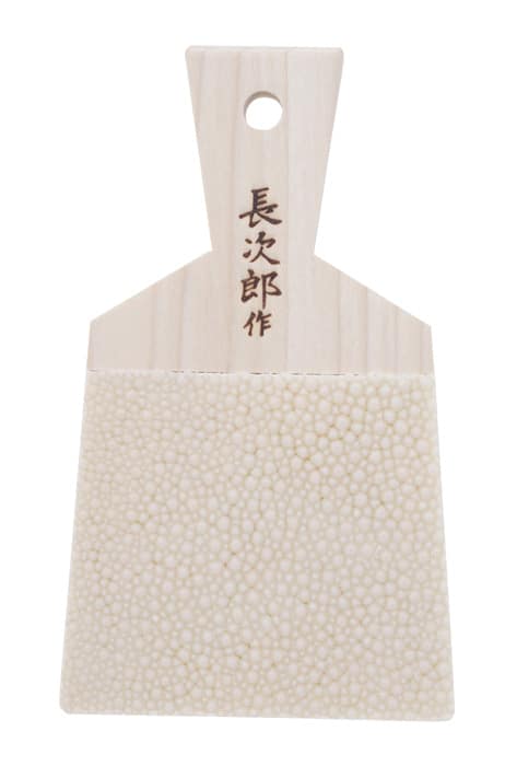 Haifischhautraspel - Traditionelles Küchengeschirr - 6,7 x 6 x 11 cm von Tokyo Design Studio