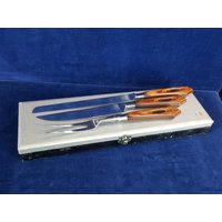 Sehr Schöne Mitte Jahrhundert Boxed Serviermesser Und Gabel Set Aus Japan von TollBranchFarm