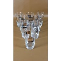 Seltene Mitte Jahrhundert Set Von 8 Hohen Gläser George S. May Internationale Gebäude Seltene Mitte Jahrhundert Set Von 8 Hohen Gläser George S. May Internationale Gebäude von TollBranchFarm