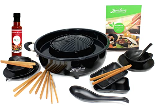 TomYang Hot Pot Elektrisch Professional Set inkl. Kochbuch für den Original Thai Grill, 10-TLG. Geschirr-Set & Thai BBQ Sauce, 6 Grillzangen, Korean BBQ Grill von TomYang