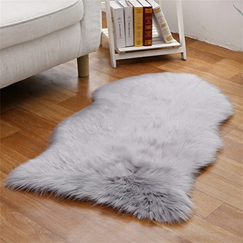 Tomifine Faux Lammfell Teppich, Kunstfell Dekofell Teppich Flauschiger Schaffell Bettvorleger für Schlafzimmer Bett oder Wohnzimmer Sofa Matte (80x160 cm,Grau) von Tomifine