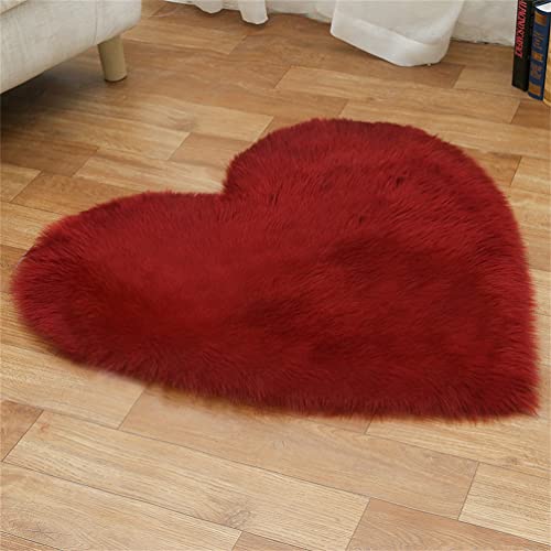 Tomifine Herzform Lammfell Teppich Schaffell Imitat Fell Teppich Kunstfell Matte Sofa-Deco Waschbarer Bettvorleger, Sitzkissen, Dekofell für Stuhl (40 x 50 cm,Dunkel rot) von Tomifine