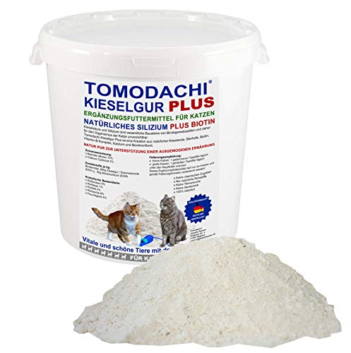 Tomodachi Futterzusatz Katze Kieselerde Plus Biotin natürliche Kieselgur Plus Bierhefe für eine ausgewogene Ernährung reich an natürlichem Silizium, Calzium, Mineralien, Spurenelementen 5 Liter Eimer Tomodachi Futterzusatz Katze Kieselerde Plus Biotin natürliche Kieselgur Plus Bierhefe für eine ausgewogene Ernährung reich an natürlichem Silizium, Calzium, Mineralien, Spurenelementen 5 Liter Eimer von Tomodachi