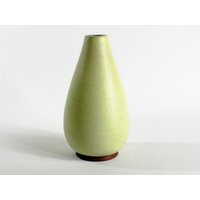 50Er Jahre Pastellgelbe Studio-Keramik-Vase, Studiokeramik Von Goschala, Mid Century, Vintage von TomsVintageCeramics