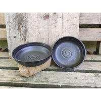 Ramen Schale, Salatschale, Flache Schale Matt-Schwarzer Glasur von Tonkannleben