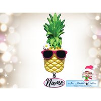 Mädchen Ananas Mit Sonnenbrille Personalisierte Weihnachtsverzierung von TooStinkinCuteGifts