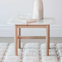 Skandi Couchtisch mit weißer Marmorplatte Holz White Wash Gestell von TopDesign