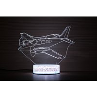 Beechcraft G58 Baron Nachtlampe Nachtlicht 3D Licht Wohnkultur Illusion Led Lampe Geschenk Für Ihn Geschenkidee Kindergeburtstag Flugzeug Dekor von TopLightsArt