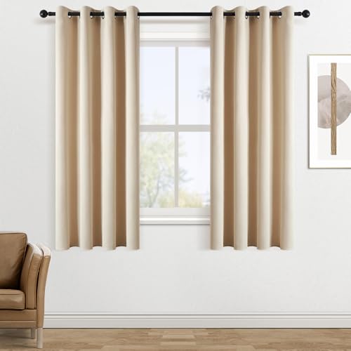 Topfinel Gardinen Blickdicht Vorhänge mit Ösen Verdunklungsvorhänge Kurz Vorhang Beige 2er Set 140x160cm Deko Wohnzimmer Kinderzimmer von Topfinel