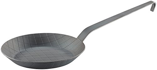 Tornwald-Schmiede Pfannen: Kaltgeschmiedete Bratpfanne mit Rauten-Prägung, Ø 20 cm, 2,9 cm hoch (Backofen Pfanne, Kaltgeschmiedete Pfanne, Grillplatten) von Tornwald-Schmiede