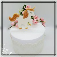 Einhorn Aus Fondant | Zuckerpaste - Tortenaufleger, Muffinaufleger, Caketopper, Kuchendeko, Tortendekor, Fondantfiguren, Kuchentopper, Cake von TortenDekor