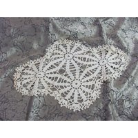 Deckchen 11"x 15" Häkeldeckchen Im Vintage Style - Deko Für Den Tisch // Viele Weitere Zur Auswahl in Meinem Shop von TotallyLinens