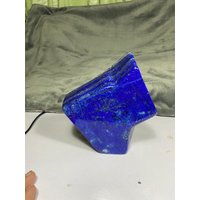 Lapislazuli Freeform 1635 Gramm , Kleiner Lapis Lazuli Dunkelblau Ganz Blaue Geode 12.5x12x4cm , Selbststehende Freie Form von Tourmalinegems