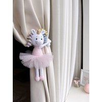 Ballerina Einhorn Vorhang Raffhalter Rosa Kinderzimmer Dekor Tier Weißes Ballerina Einhorn Vorhang Raffhalter Rosa Kinderzimmer Dekor Tier Weißes von ToysByGromova