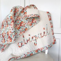 Verkauf Baby-Mädchen Quilt Personalisierte Name Applikation Große Stoffauswahl Tracybug Kreative von TracyBugQuilts