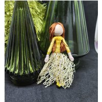 Weihnachtsstern Elfe - Weihnachtsfee Blumenfee Elfenpuppe Waldorf Puppe, Weihnachtsschmuck von TracysGardenFairies