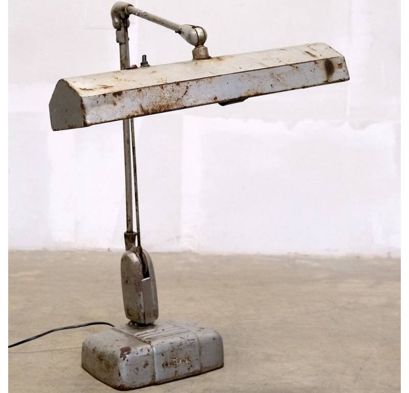 Trademark Living Schreibtischlampe Industrial Tischlampe Eisen – Authentische Vintage Schreibtischlampe von Trademark Living