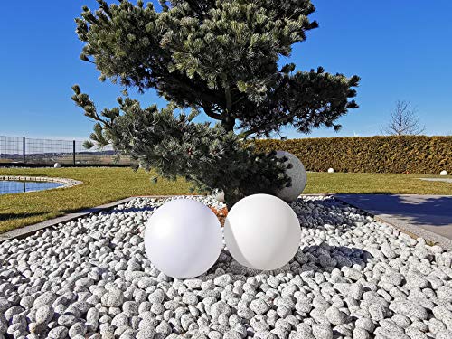 Trango 2er Set SO-002 IP65 LED-Solarleuchte in 25cm Durchmesser Weiß matt mit 3000K warmweiß LED & RGB Farbwechsel LED *SNOWY* Solarkugel, Leuchtkugel, Außenleuchte, Kugellampe, Gartenleuchte, Ball von Trango
