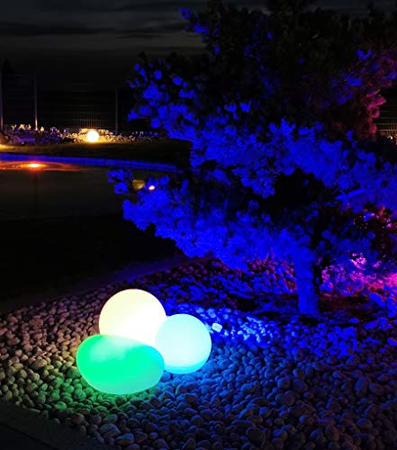 Trango 3er Set SO-00134 LED Solar Kugelleuchte IP44 Solar Leuchtstein in 20/30/40cm Durchmesser Weiß matt mit 3000K warmweiß LED & RGB Farbwechsel LED *SNOWY* Solarkugel, Außenleuchte, Gartenleuchte von Trango