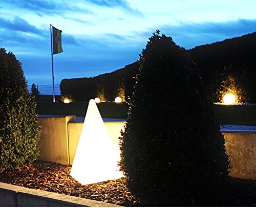 Trango IP65 Gartenleuchte 7231 Leucht-Figur Pyramide 64cm weiß inkl. 5 Meter Kabel mit E27 Fassung - Gartenlampe - Dekoration - geeignet für LED Leuchtmittel (ohne Leuchtmittel) von Trango