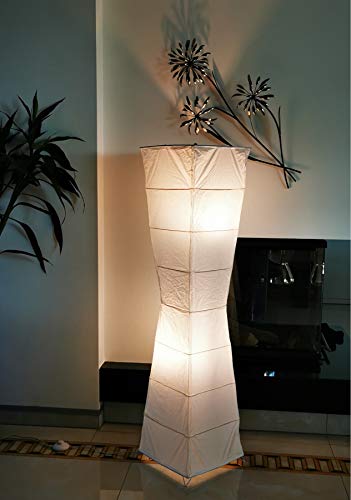 Trango 1209 Modern Design Stehlampe *HANDMADE* Reispapier Lampe in Weiß Eckig mit kurvigen Form *LADY* Stehleuchte 125cm Hoch, Wohnzimmer Deko Lampe, Stehlampe mit Lampenschirm ohne Leuchtmittel von Trango