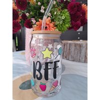 Glas Für Kinder Mit Deckel Uns Strohhalm, Geschenk Beste Freundin - Geschenkidee Mädchen | Geburtstagsgeschenk Insektenschutz Glas Für Kinder Mit Deckel Uns Strohhalm, Geschenk Beste Freundin - Geschenkidee Mädchen | Geburtstagsgeschenk Insektenschutz von TransferExperience