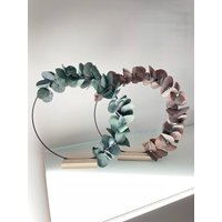 Trockenblumenkranz Stehend, Trockenblumen, Eukalyptus, Flowerhoop, Loop, Trockenblumenring, Tischdeko, Trockenblumendeko Trockenblumenkranz Stehend, Trockenblumen, Eukalyptus, Flowerhoop, Loop, Trockenblumenring, Tischdeko, Trockenblumendeko von TraumUnikate