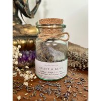 Kristallblütenglas „Kraft & Ruhe' Mit Amethyst Und Lavendel | Aromatherapie Chakren Deko Wohnzimmer Trockenstrauss Glas Flaschenpost von TraumfaengerLaden