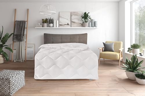 Traumnacht Comfy Cotton 4-Jahreszeiten teilbare Bettdecke, aus Baumwollmischgewebe, 155 x 220 cm, waschbar, Öko-Tex zertifiziert, produziert nach deutschem Qualitätsstandard Traumnacht Comfy Cotton 4-Jahreszeiten teilbare Bettdecke, aus Baumwollmischgewebe, 155 x 220 cm, waschbar, Öko-Tex zertifiziert, produziert nach deutschem Qualitätsstandard von Traumnacht