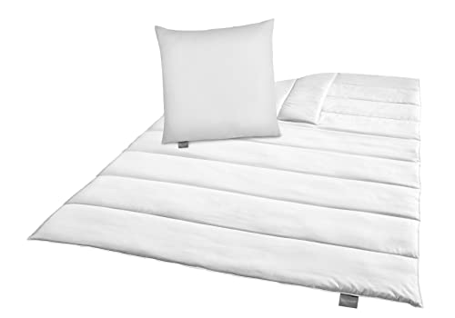 Traumnacht Green Bettenset - Sommerbettdecke 155x220 + KoKi 80x80cm, nachhaltiges Set mit Bezug aus Mikrofaser, produziert nach deutschem Qualitätsstandard von Traumnacht