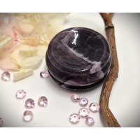Amethyst Kugelhalter Ca. 2, 5 cm Durchmesser -Unikat Amethyst Kugelhalter Ca. 2, 5 cm Durchmesser -Unikat von Traumtarot