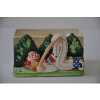 Golfer Wandtasche Vase Übertopf Vintage Sport Figur Keramik Blumentopf Pflanzenbehälter von TreasureTimeCapsule