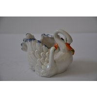 Schwäne Vase Übertopf Vintage Tier Figur Keramik Blumentopf Pflanzenbehälter von TreasureTimeCapsule