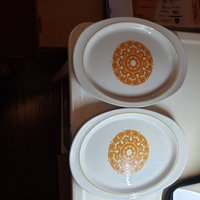 Set Von 2 Mid Century Modern Keramikplatten Christina Muster Ridgway von TreasuresFoundNorth