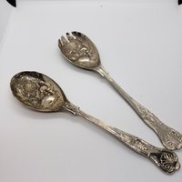 Vintage Versilberte Serviergabel Und Löffel. Geprägt Mit Ananas Oliven. Hergestellt in Italien von TreasuresFoundNorth
